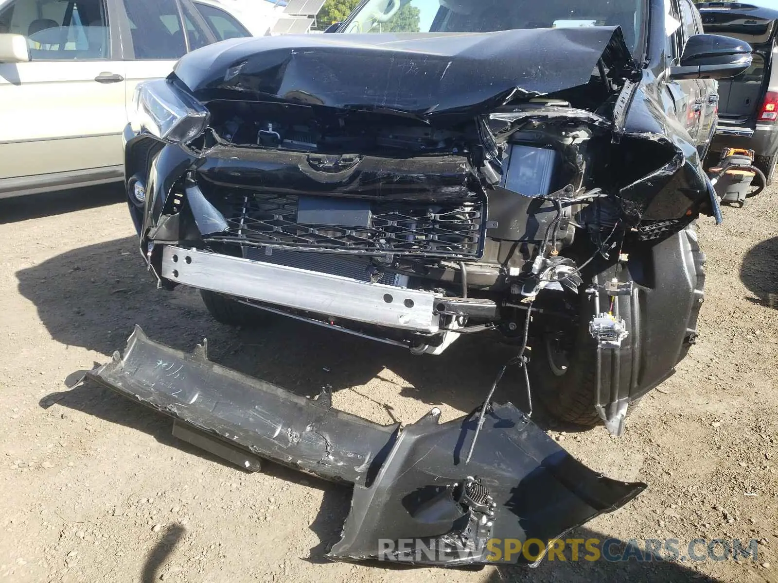 9 Photograph of a damaged car JTENU5JR4M5882816 TOYOTA 4RUNNER 2021