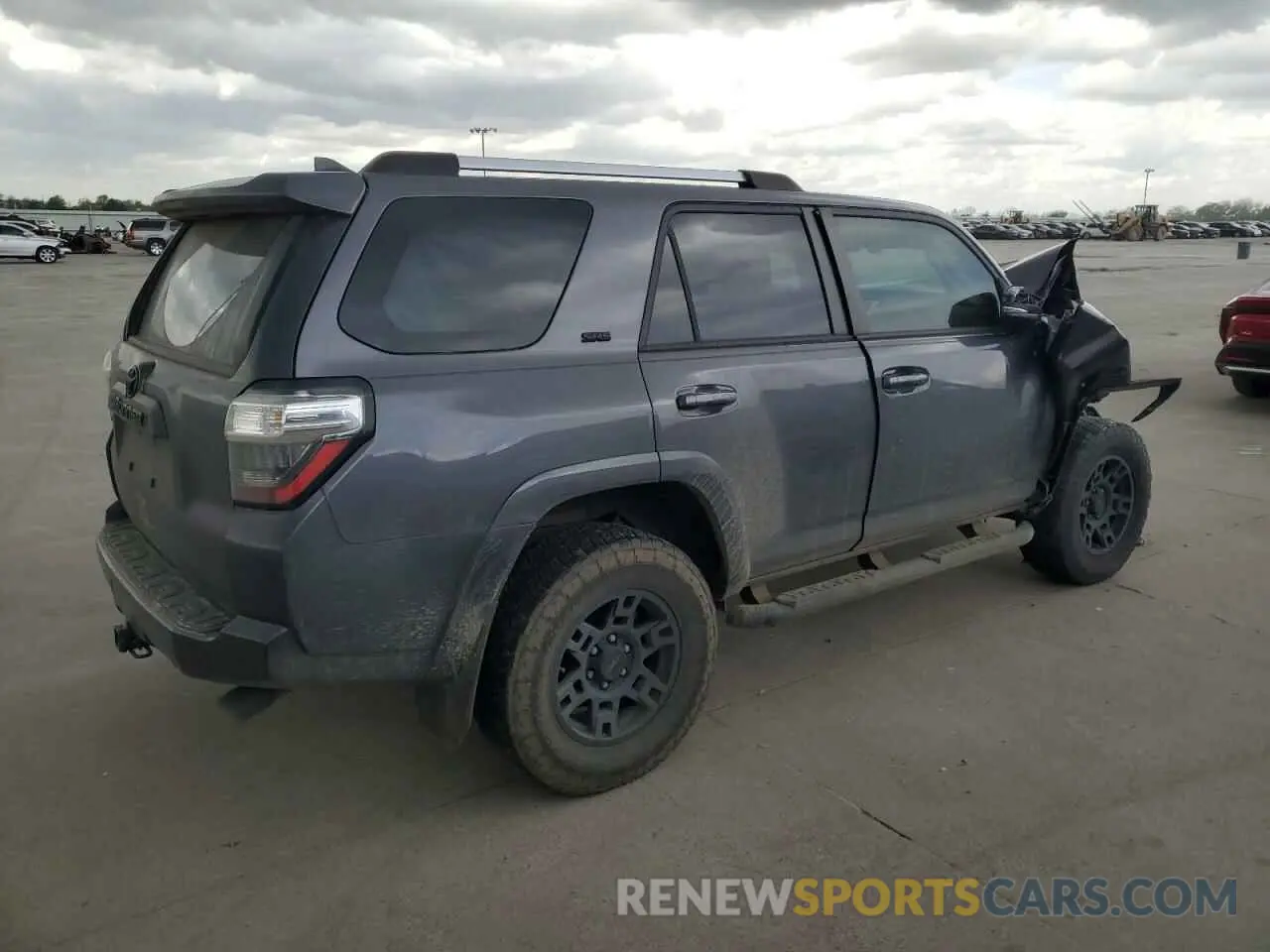 3 Photograph of a damaged car JTENU5JR5M5886633 TOYOTA 4RUNNER 2021