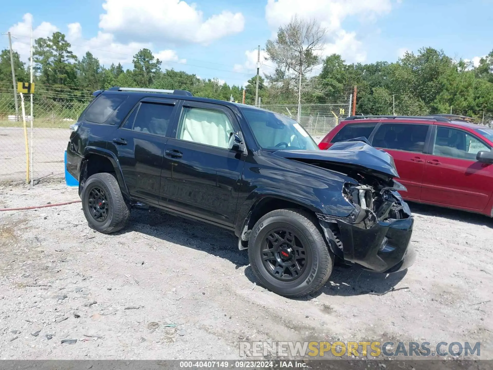 1 Photograph of a damaged car JTENU5JR6M5897737 TOYOTA 4RUNNER 2021