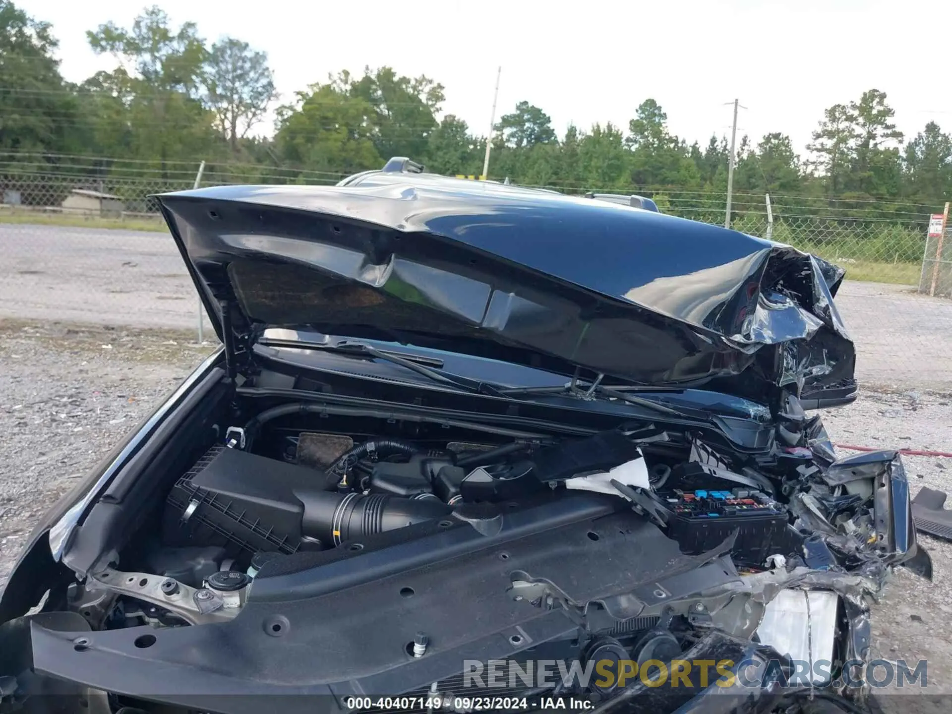 10 Photograph of a damaged car JTENU5JR6M5897737 TOYOTA 4RUNNER 2021
