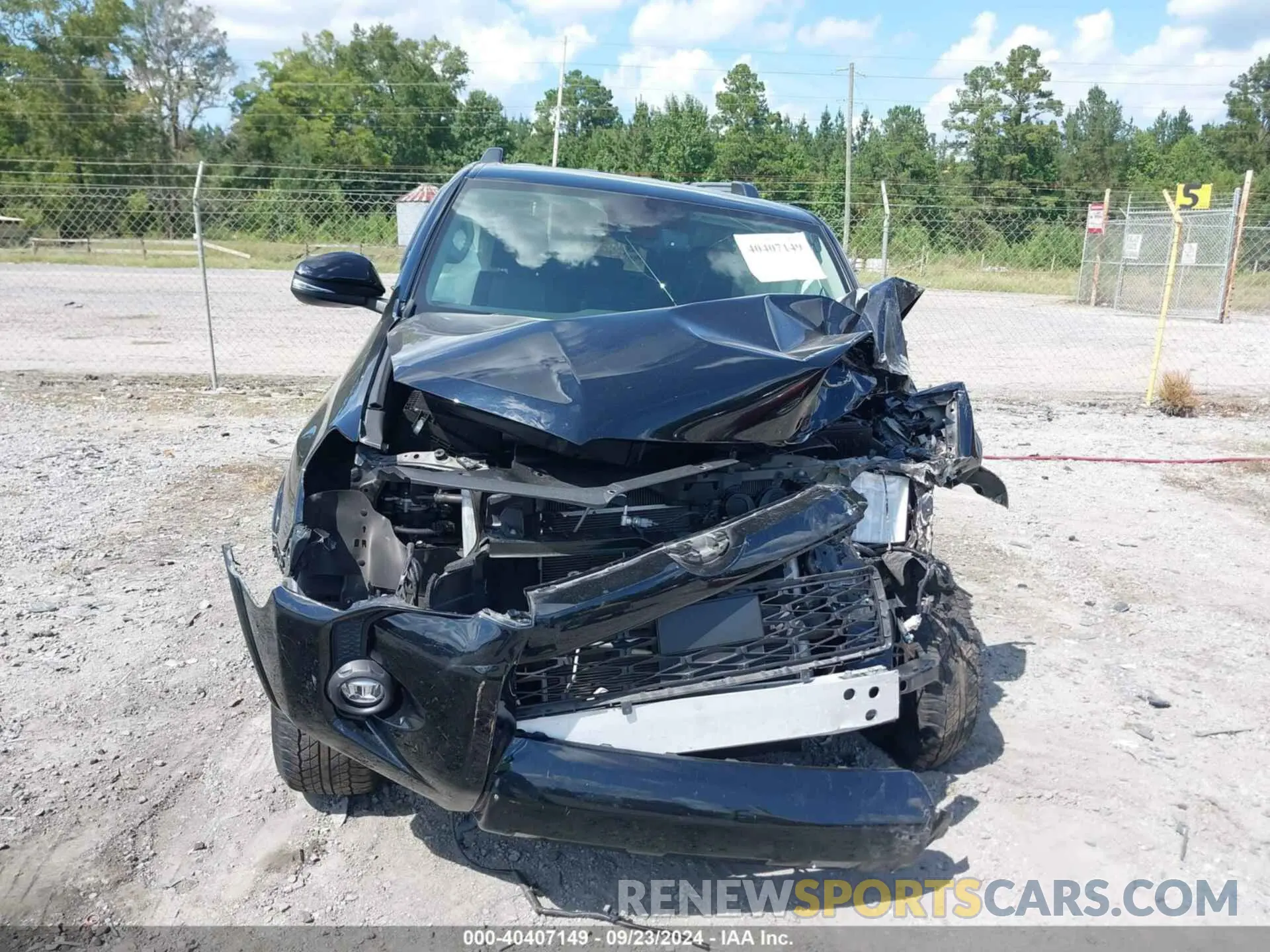 13 Photograph of a damaged car JTENU5JR6M5897737 TOYOTA 4RUNNER 2021