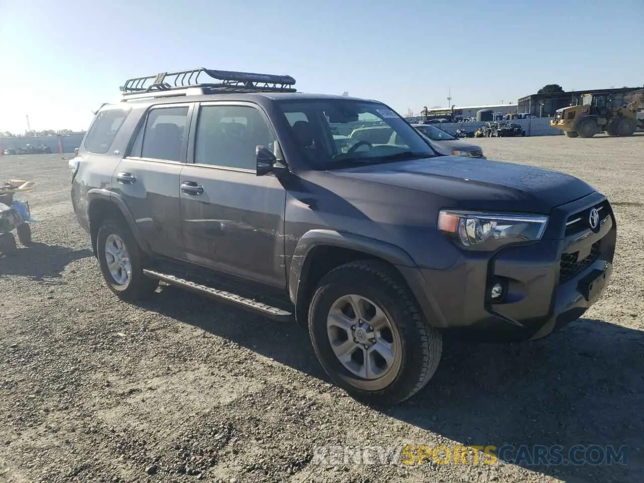 4 Photograph of a damaged car JTENU5JR6M5900328 TOYOTA 4RUNNER 2021