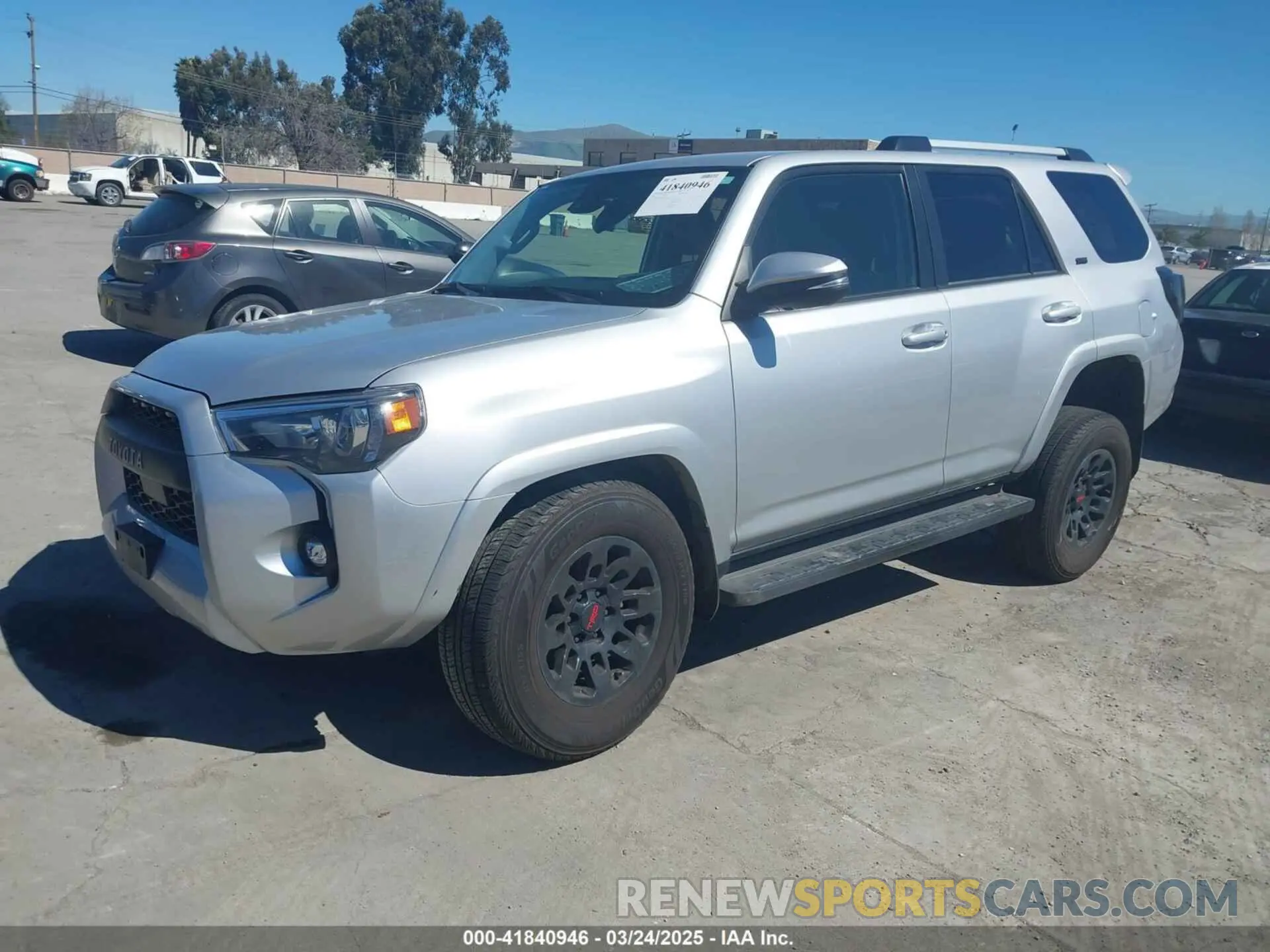 2 Фотография поврежденного автомобиля JTENU5JR6M5930932 TOYOTA 4RUNNER 2021