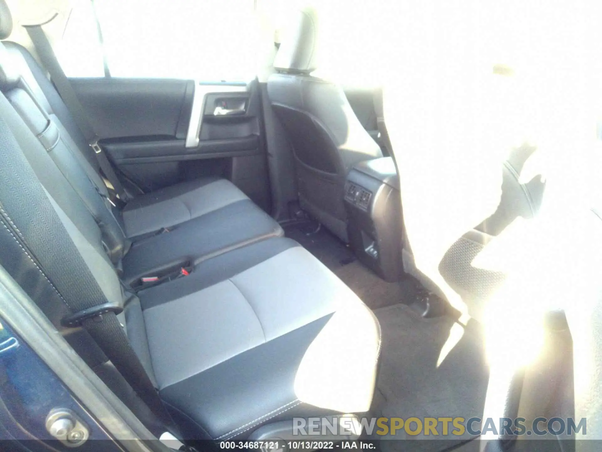 8 Фотография поврежденного автомобиля JTENU5JR7M5897701 TOYOTA 4RUNNER 2021