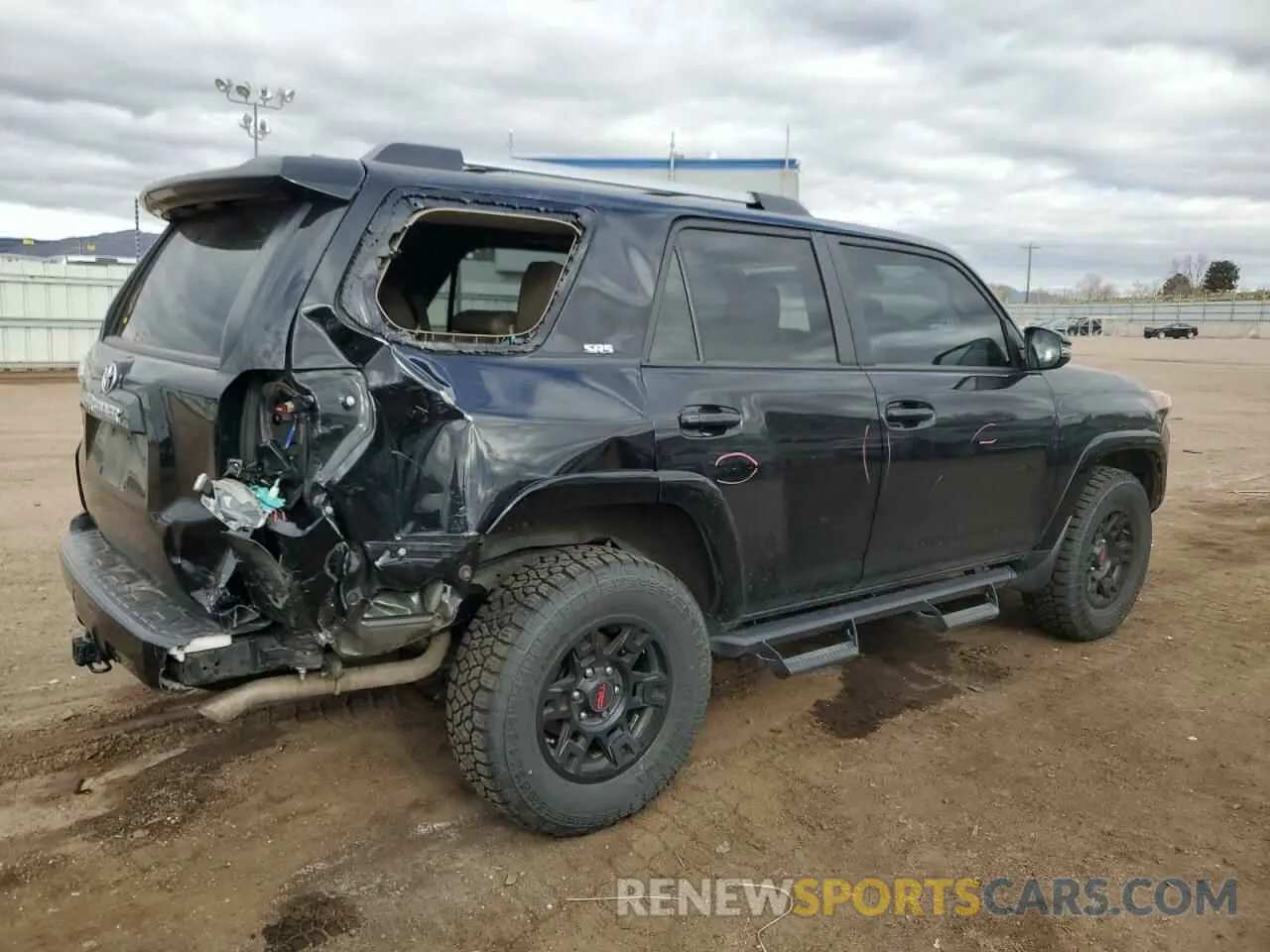 3 Photograph of a damaged car JTENU5JRXM5872470 TOYOTA 4RUNNER 2021