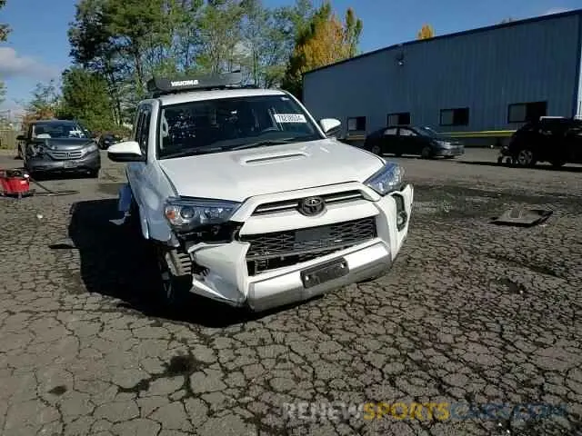 11 Photograph of a damaged car JTEPU5JR1M5863746 TOYOTA 4RUNNER 2021