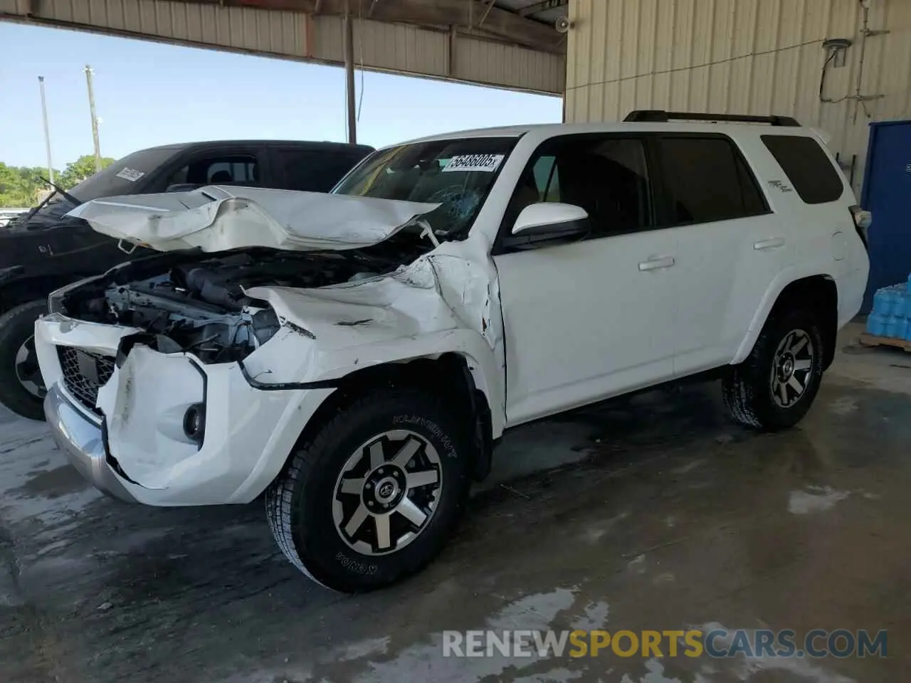 1 Фотография поврежденного автомобиля JTEPU5JR2M5963841 TOYOTA 4RUNNER 2021