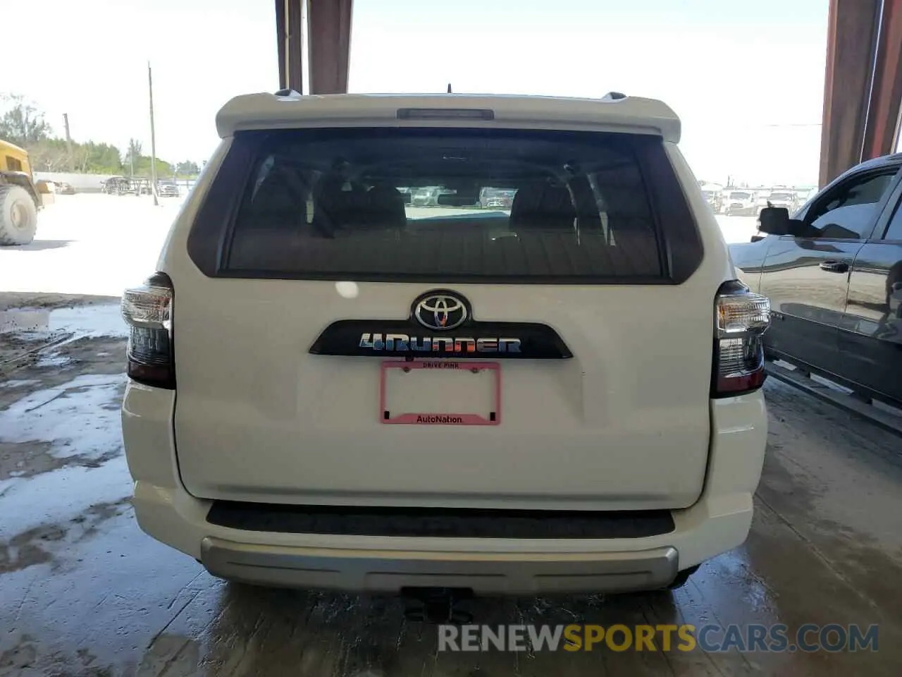 6 Фотография поврежденного автомобиля JTEPU5JR2M5963841 TOYOTA 4RUNNER 2021