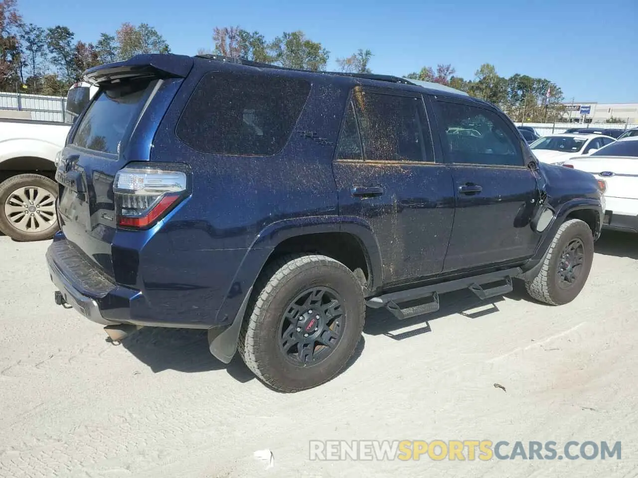 3 Photograph of a damaged car JTEPU5JR4M5839411 TOYOTA 4RUNNER 2021