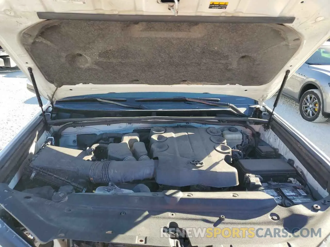 12 Фотография поврежденного автомобиля JTEPU5JR6M5864259 TOYOTA 4RUNNER 2021
