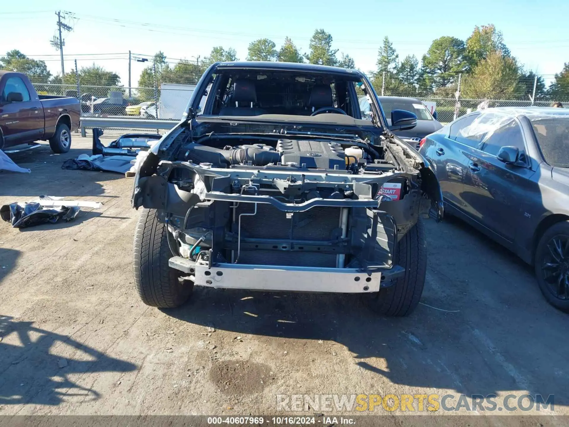 13 Photograph of a damaged car JTERU5JR1M5855560 TOYOTA 4RUNNER 2021