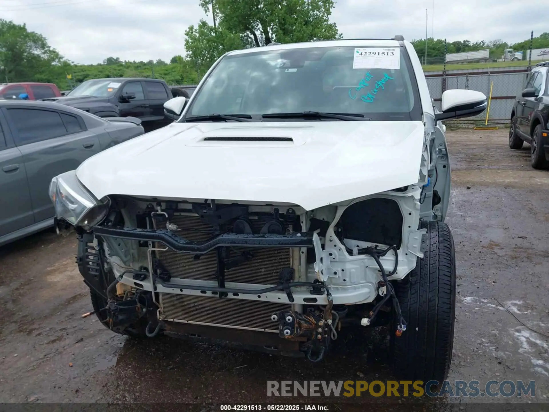 6 Фотография поврежденного автомобиля JTERU5JR3M5954879 TOYOTA 4RUNNER 2021