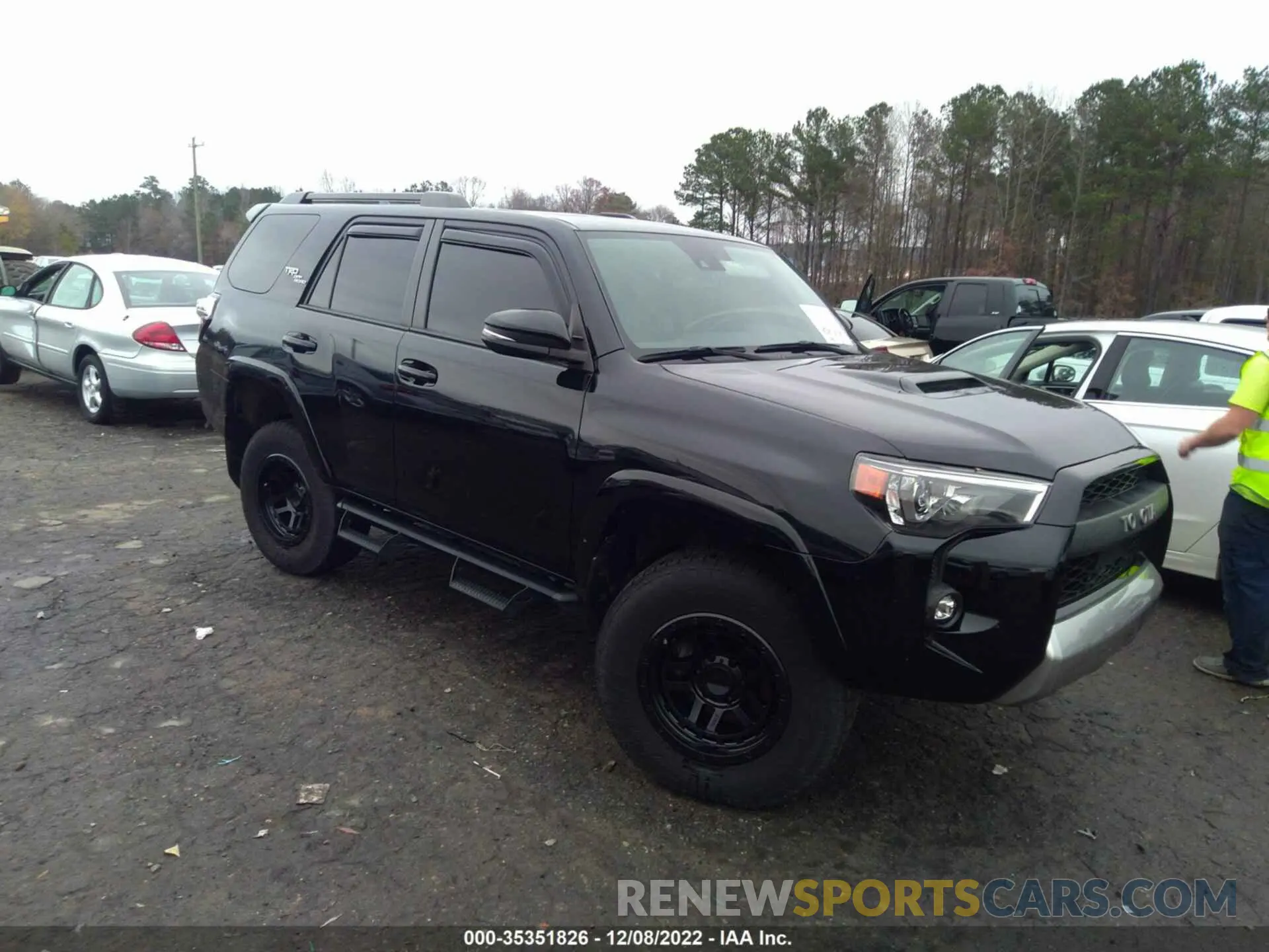 1 Фотография поврежденного автомобиля JTERU5JR4M5867959 TOYOTA 4RUNNER 2021