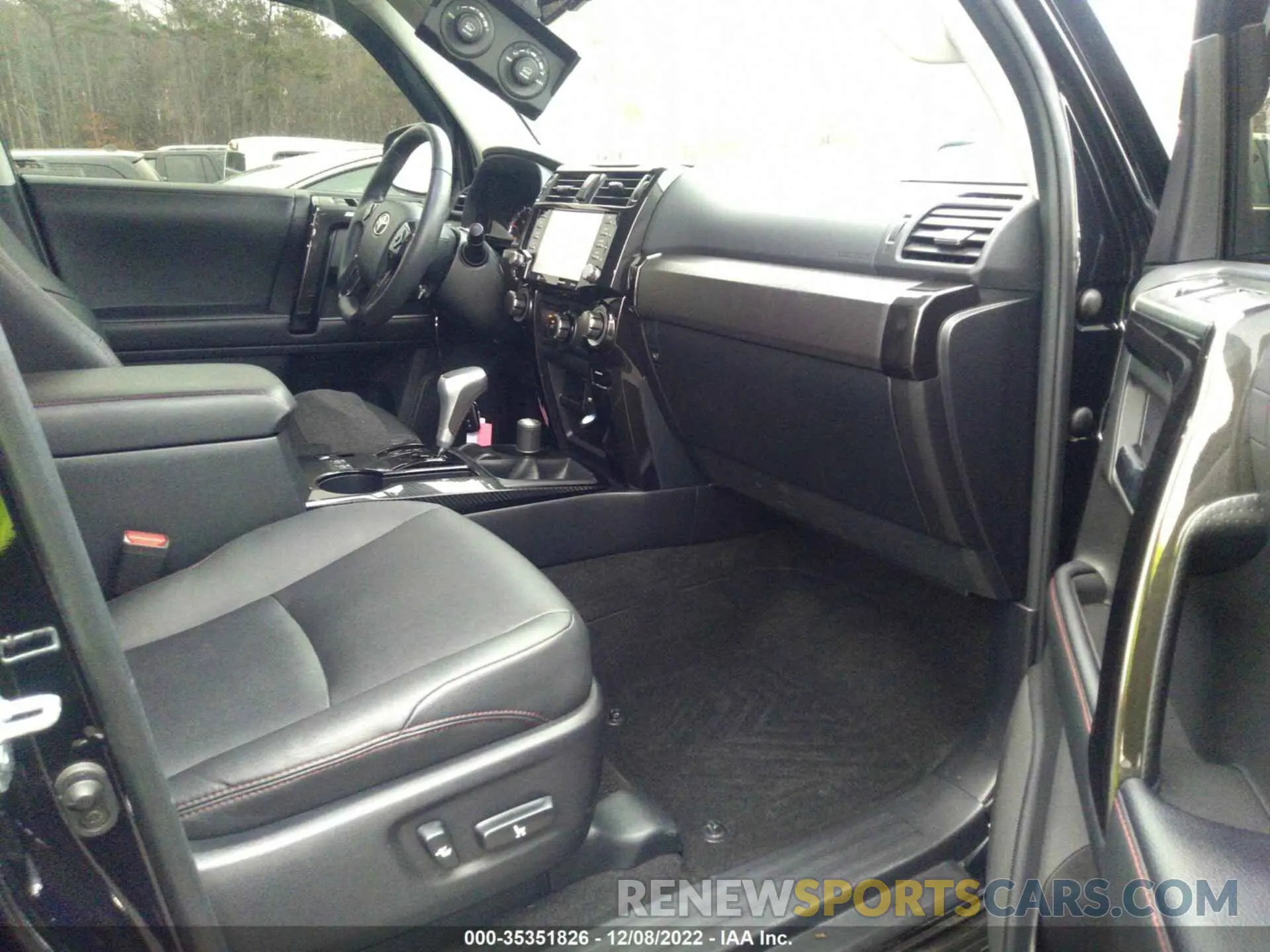 5 Фотография поврежденного автомобиля JTERU5JR4M5867959 TOYOTA 4RUNNER 2021