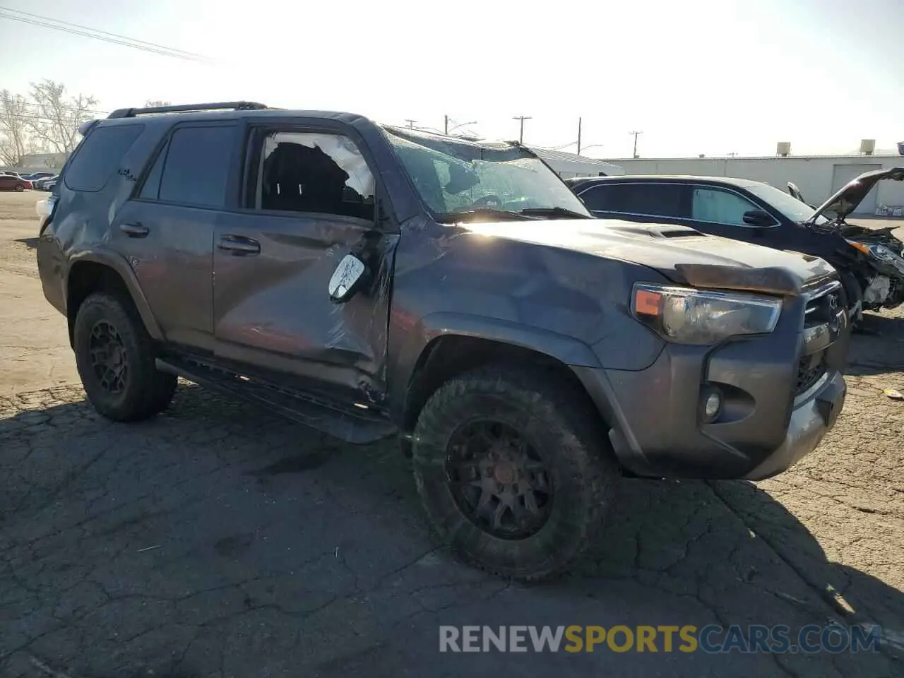 4 Photograph of a damaged car JTERU5JR7M5900159 TOYOTA 4RUNNER 2021