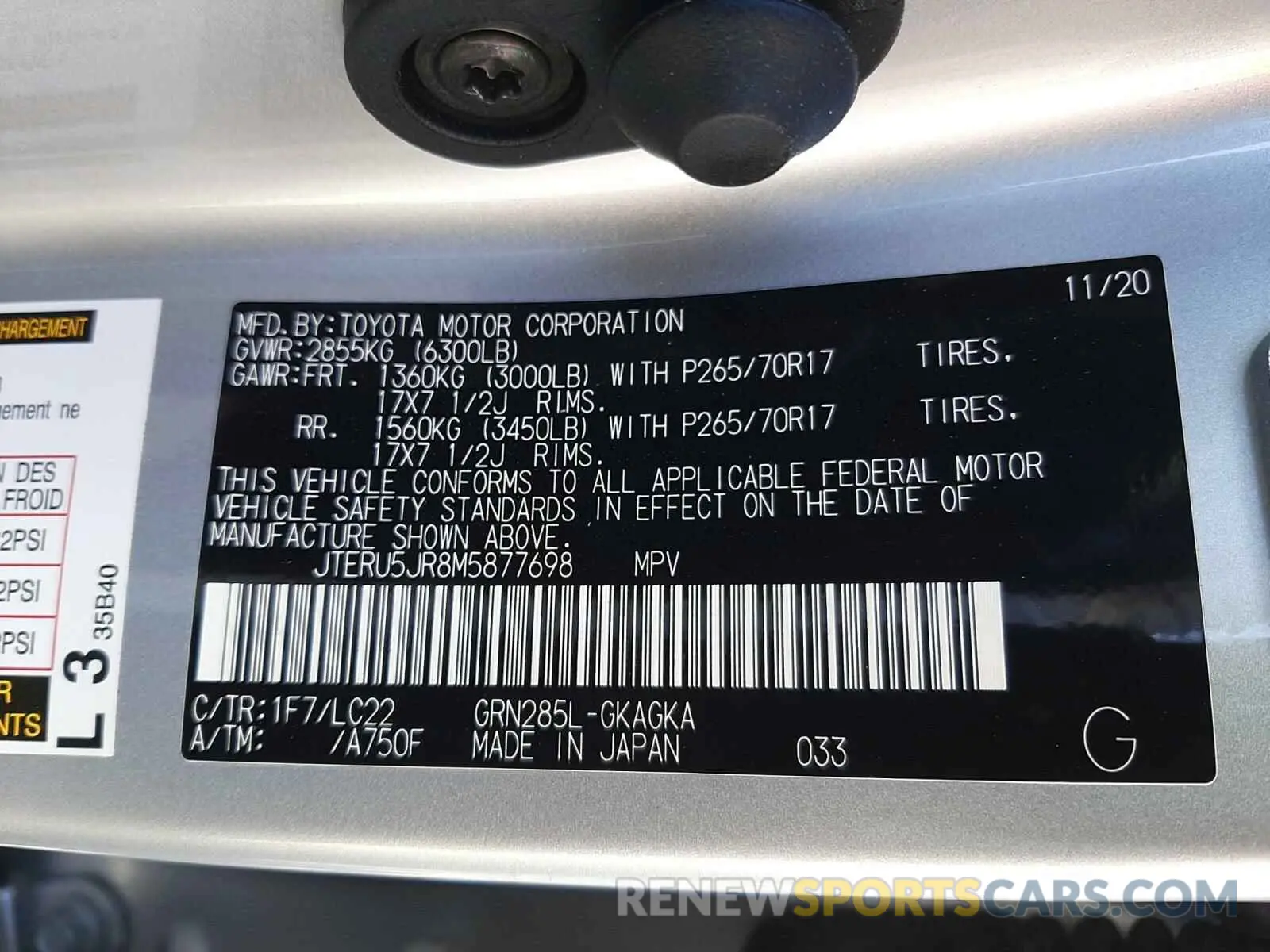 10 Photograph of a damaged car JTERU5JR8M5877698 TOYOTA 4RUNNER 2021