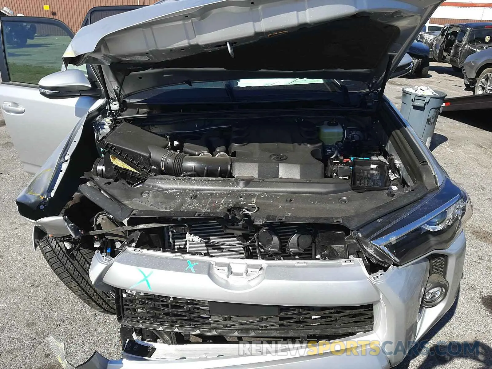 7 Photograph of a damaged car JTERU5JR8M5877698 TOYOTA 4RUNNER 2021