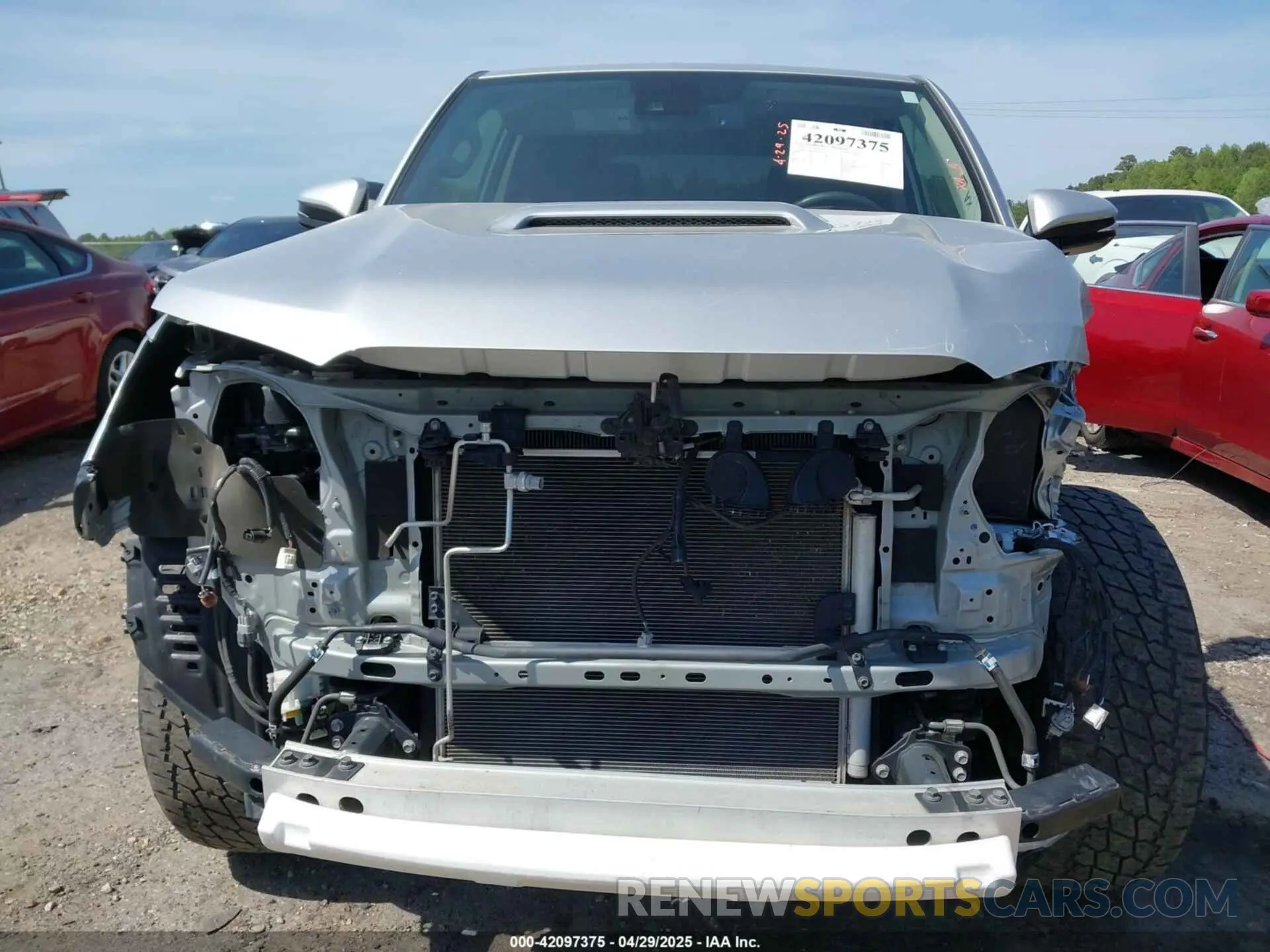 13 Фотография поврежденного автомобиля JTERU5JRXM5964177 TOYOTA 4RUNNER 2021