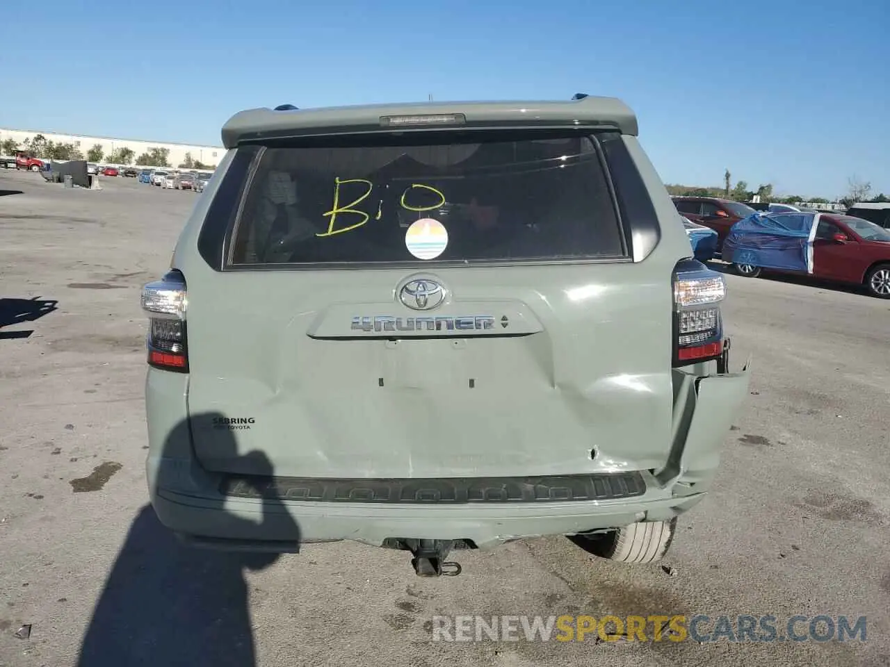 6 Photograph of a damaged car JTEAU5JR9N5273463 TOYOTA 4RUNNER 2022