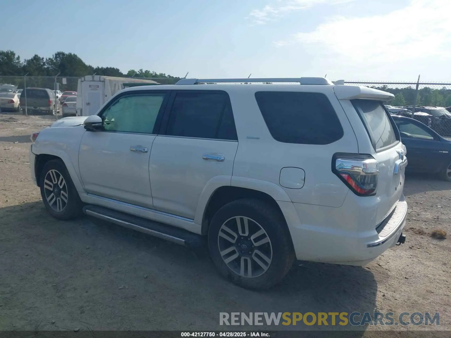 14 Photograph of a damaged car JTEDU5JR7N5263642 TOYOTA 4RUNNER 2022