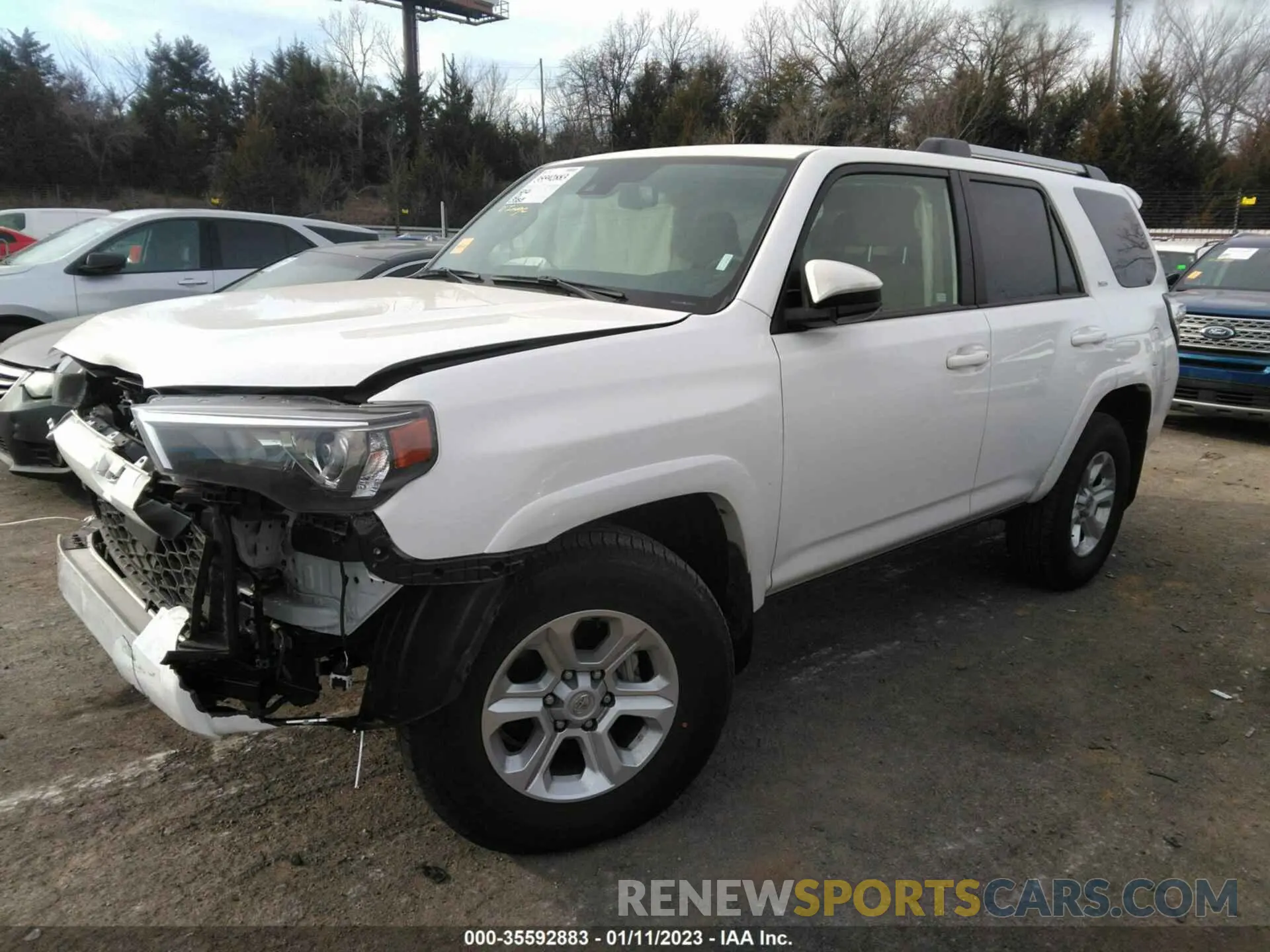 2 Photograph of a damaged car JTEEU5JR2N5255713 TOYOTA 4RUNNER 2022