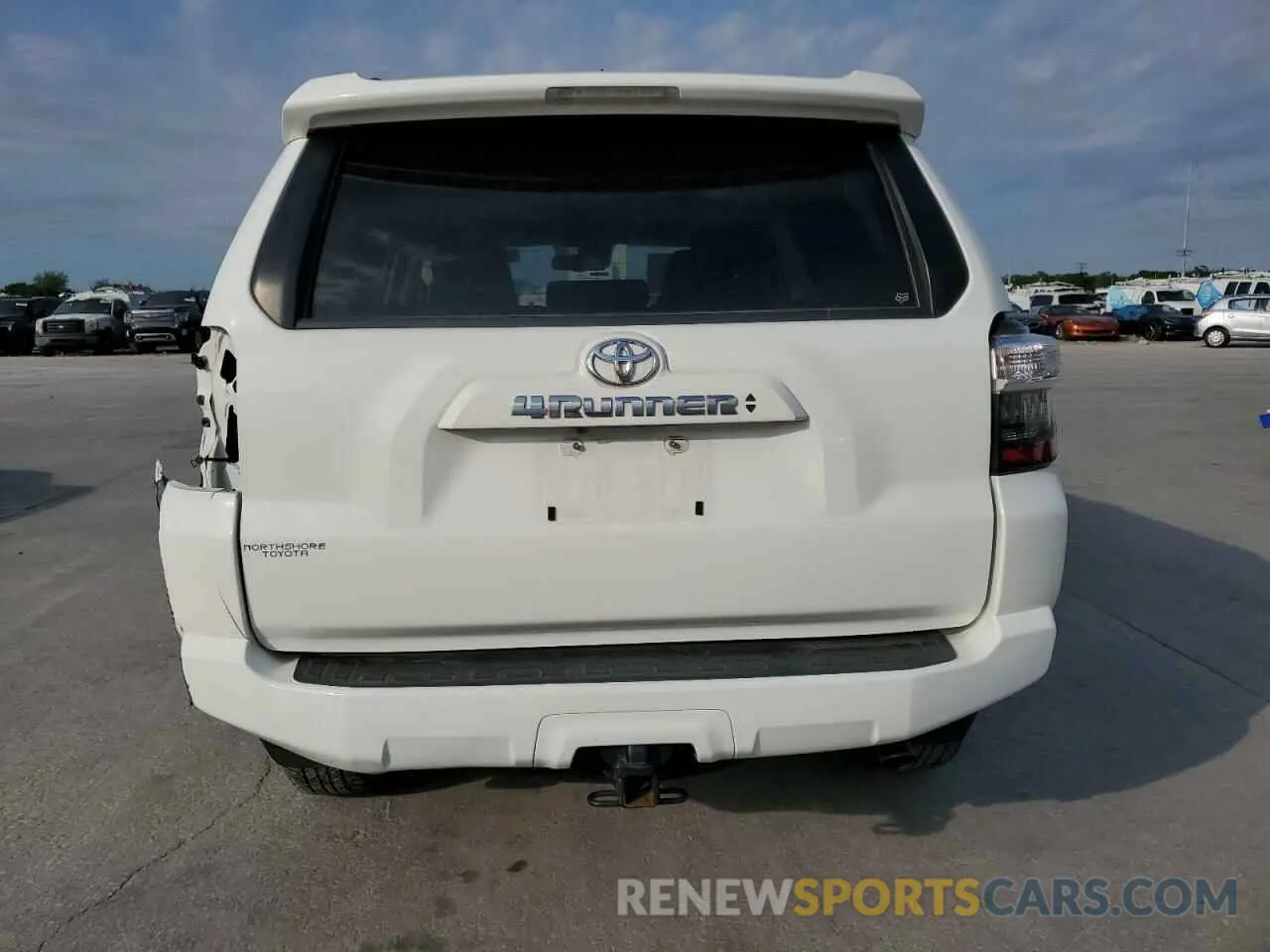 6 Фотография поврежденного автомобиля JTEEU5JR3N5259981 TOYOTA 4RUNNER 2022