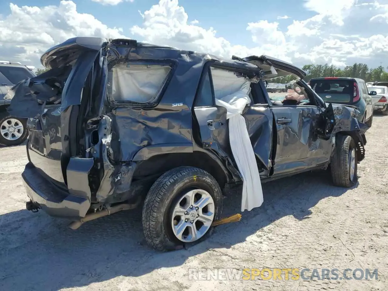 3 Photograph of a damaged car JTEEU5JR6N5276757 TOYOTA 4RUNNER 2022