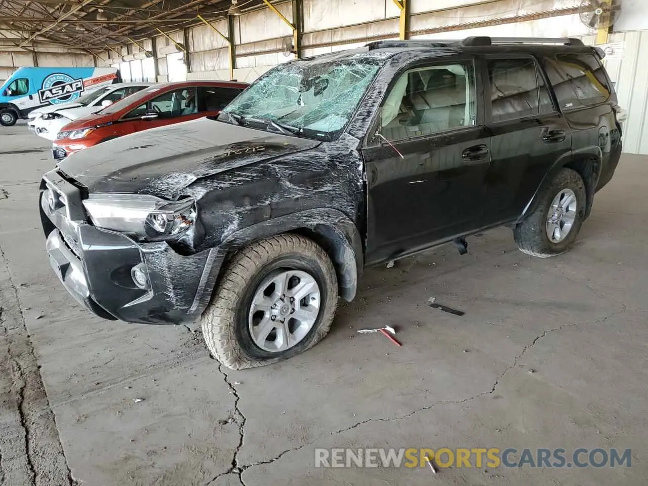 1 Фотография поврежденного автомобиля JTEEU5JR7N5271700 TOYOTA 4RUNNER 2022