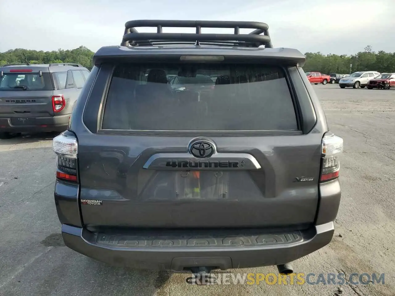 6 Photograph of a damaged car JTEEU5JRXN5276521 TOYOTA 4RUNNER 2022