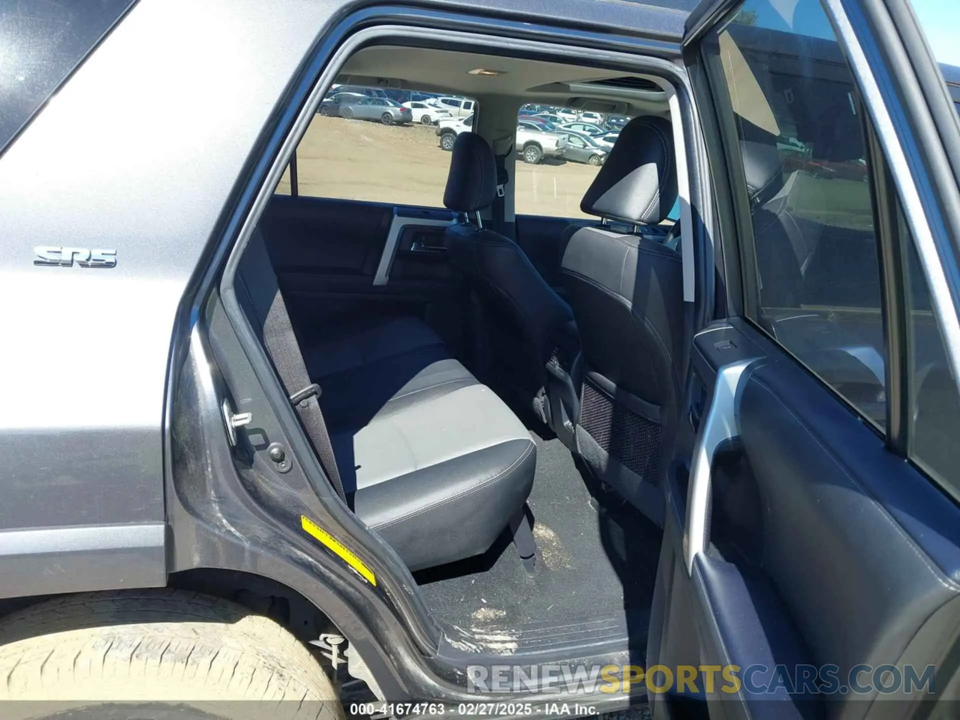 8 Фотография поврежденного автомобиля JTEFU5JR2N5269812 TOYOTA 4RUNNER 2022