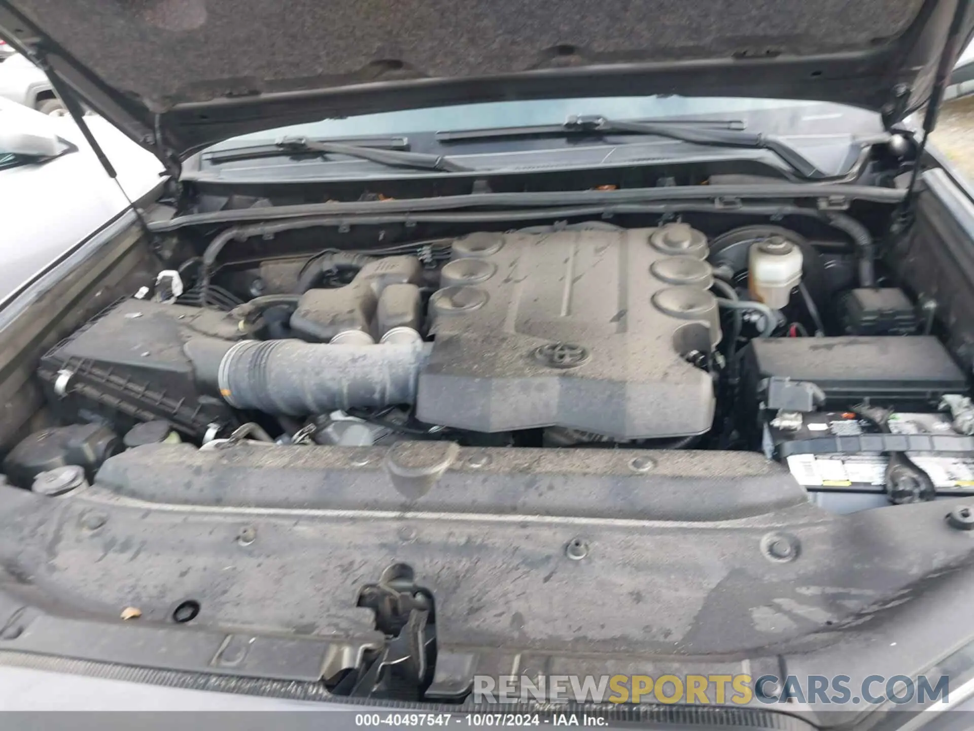 10 Фотография поврежденного автомобиля JTEFU5JR7N5262709 TOYOTA 4RUNNER 2022