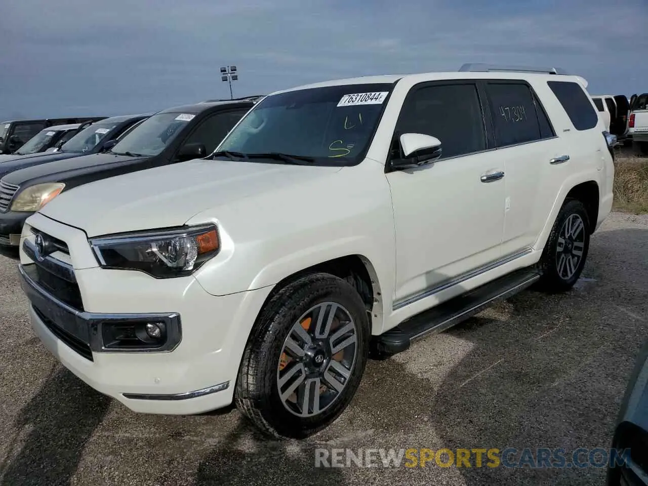 1 Photograph of a damaged car JTEKU5JR0N6000278 TOYOTA 4RUNNER 2022