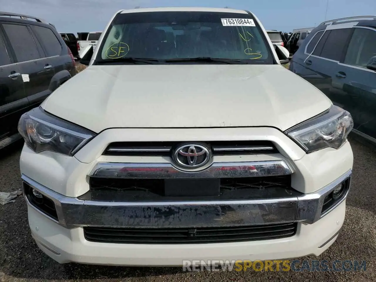 5 Photograph of a damaged car JTEKU5JR0N6000278 TOYOTA 4RUNNER 2022