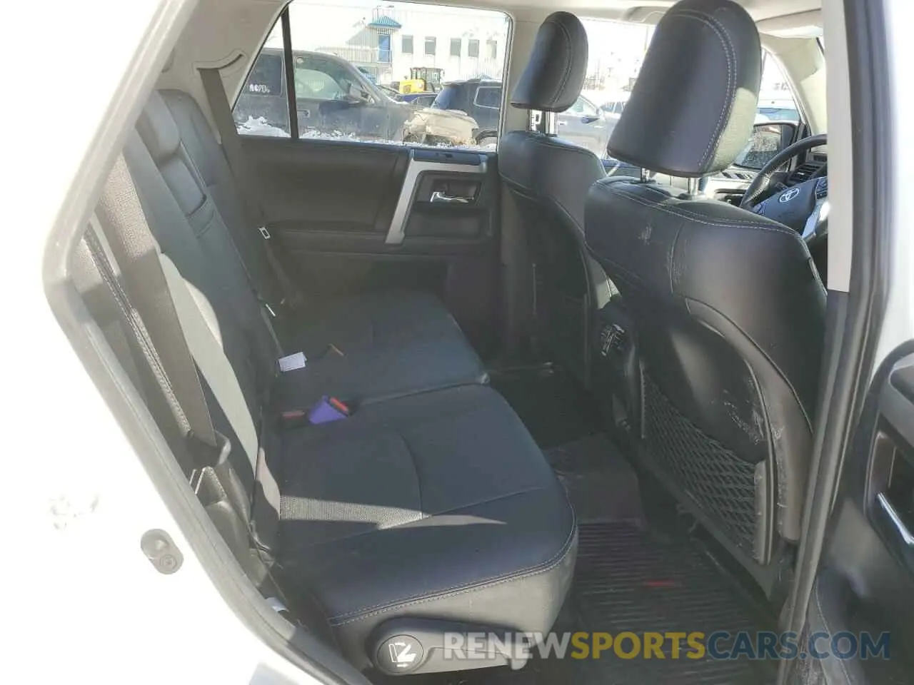 10 Фотография поврежденного автомобиля JTEKU5JR2N6021438 TOYOTA 4RUNNER 2022