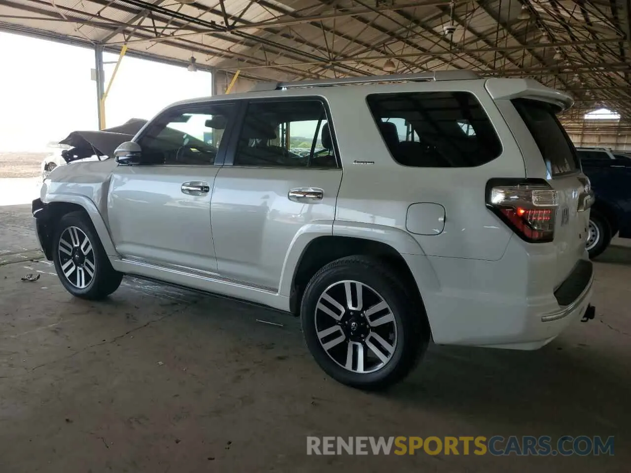 2 Photograph of a damaged car JTEKU5JR3N5994933 TOYOTA 4RUNNER 2022