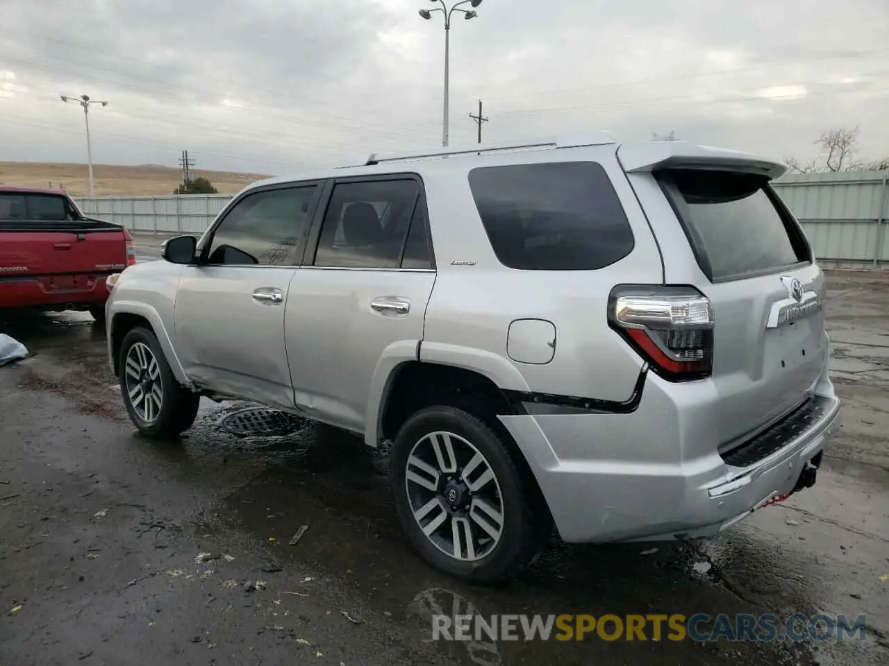 2 Photograph of a damaged car JTEKU5JR3N6010982 TOYOTA 4RUNNER 2022