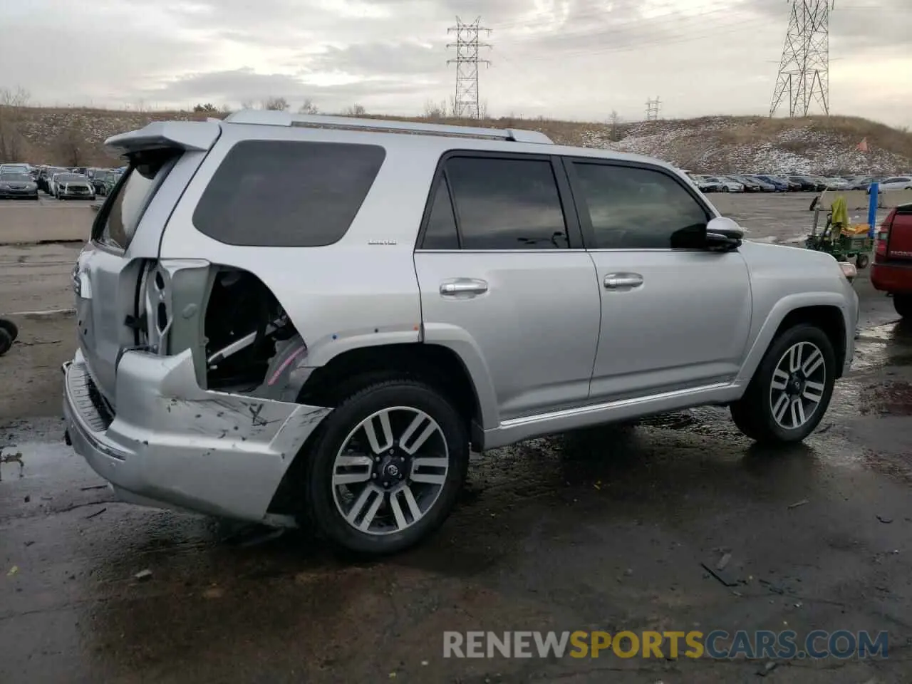 3 Photograph of a damaged car JTEKU5JR3N6010982 TOYOTA 4RUNNER 2022