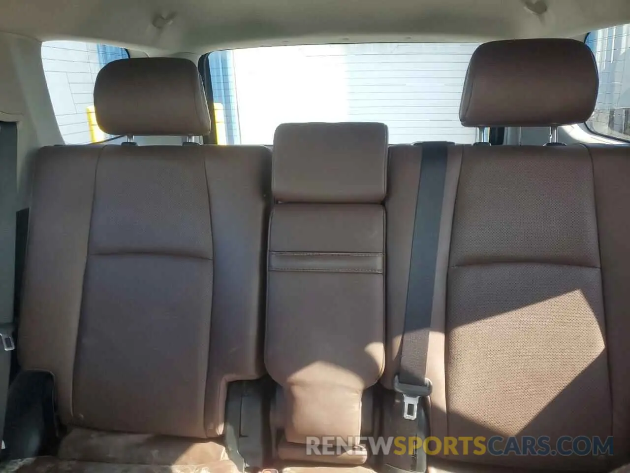 10 Фотография поврежденного автомобиля JTEKU5JR8N6065556 TOYOTA 4RUNNER 2022