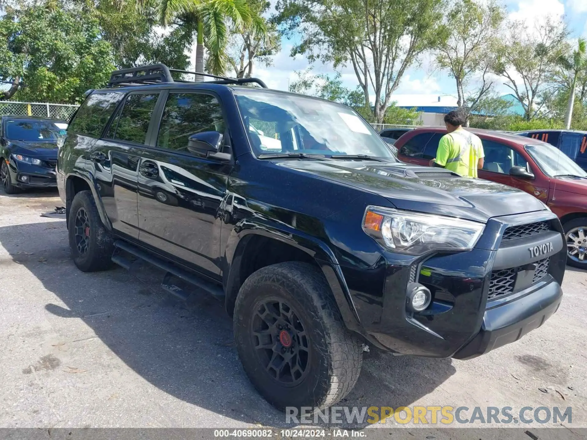 1 Фотография поврежденного автомобиля JTELU5JR1N5974653 TOYOTA 4RUNNER 2022