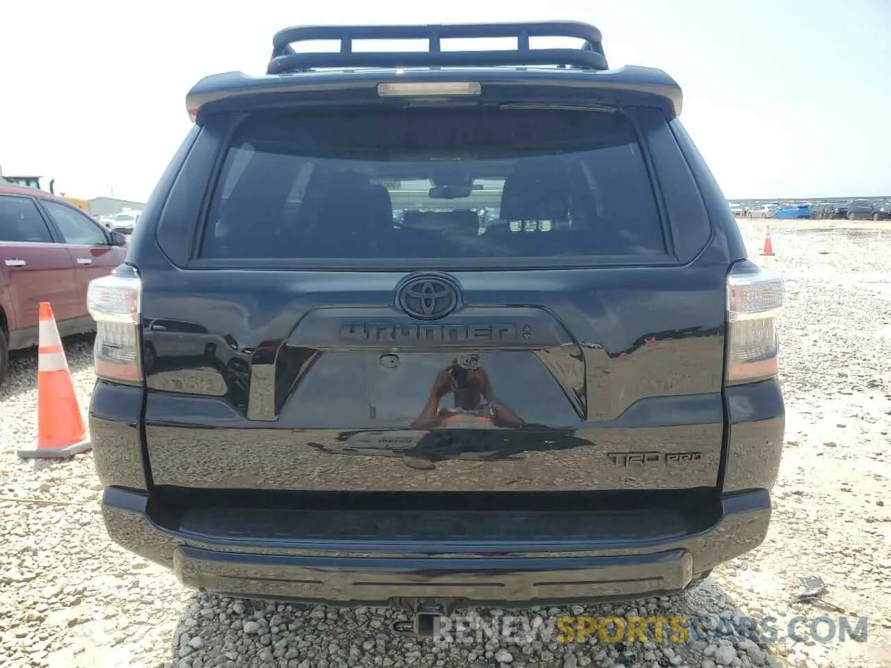 6 Фотография поврежденного автомобиля JTELU5JR2N6004630 TOYOTA 4RUNNER 2022