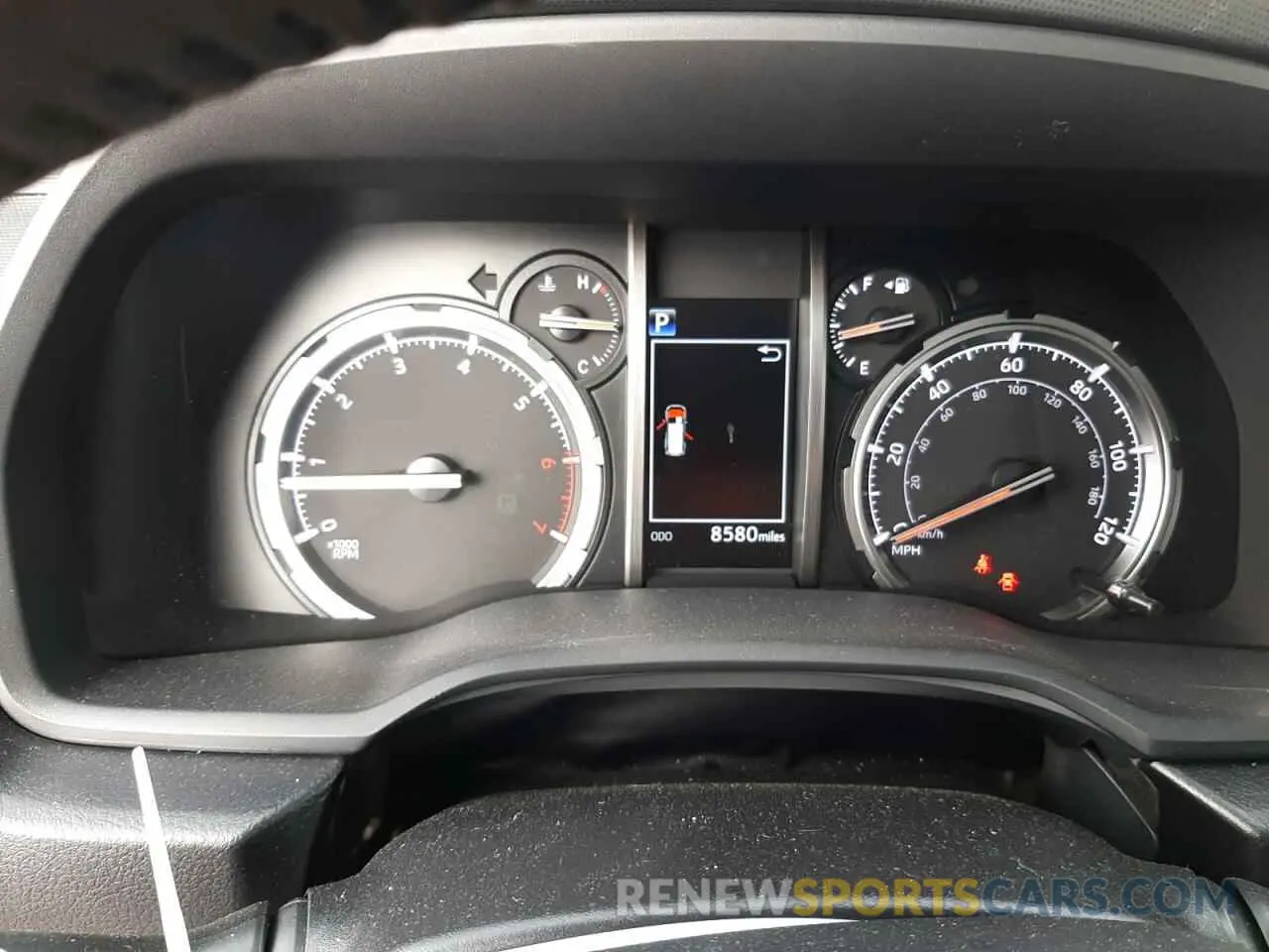 9 Фотография поврежденного автомобиля JTELU5JR3N6027270 TOYOTA 4RUNNER 2022