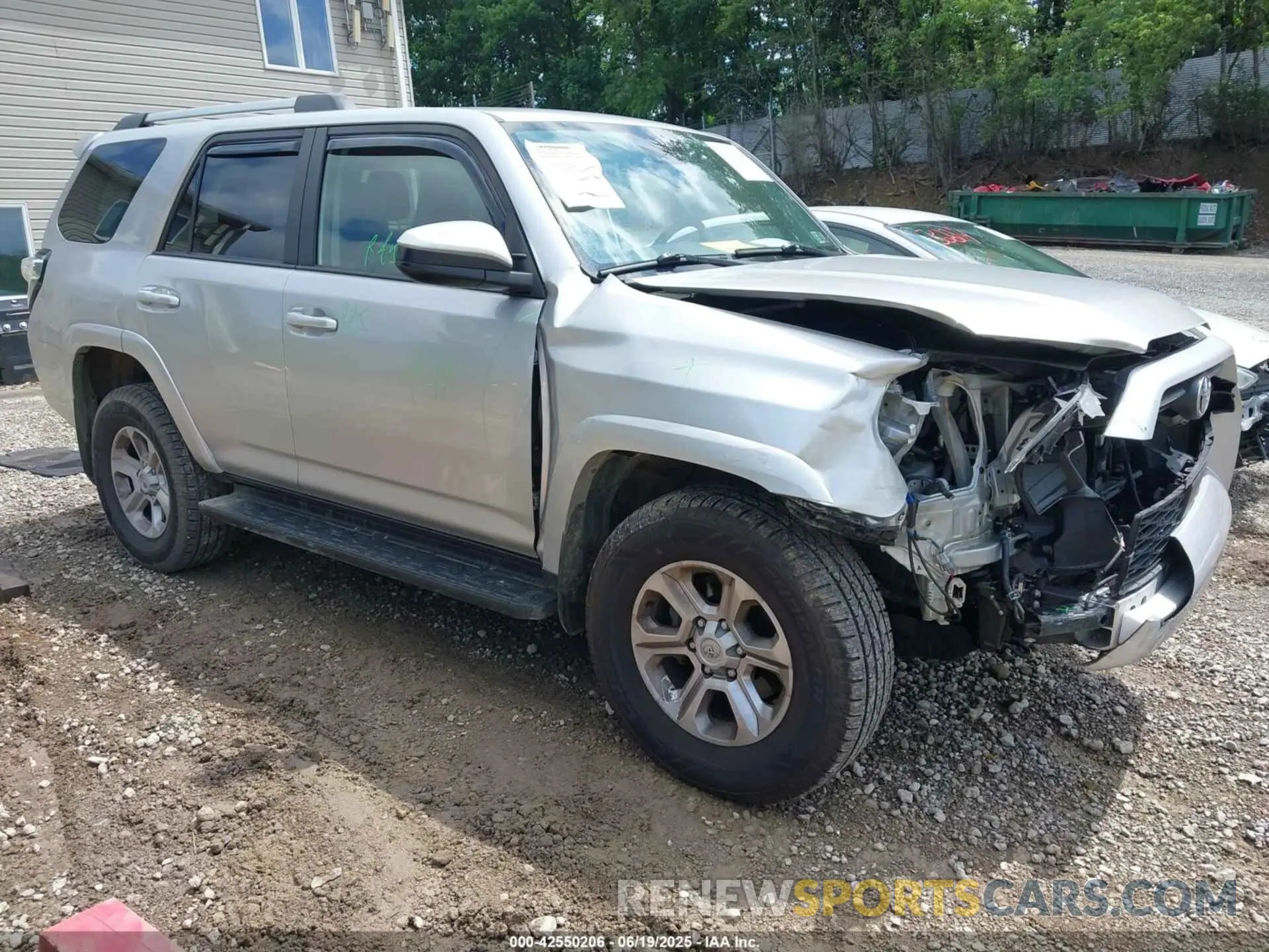 1 Photograph of a damaged car JTEMU5JR0N6000953 TOYOTA 4RUNNER 2022