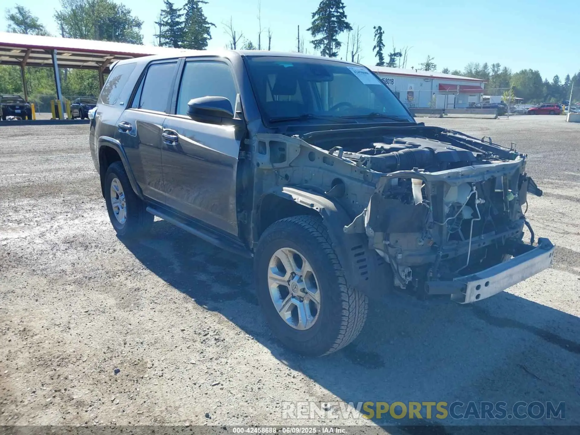 1 Photograph of a damaged car JTEMU5JR1N5980862 TOYOTA 4RUNNER 2022
