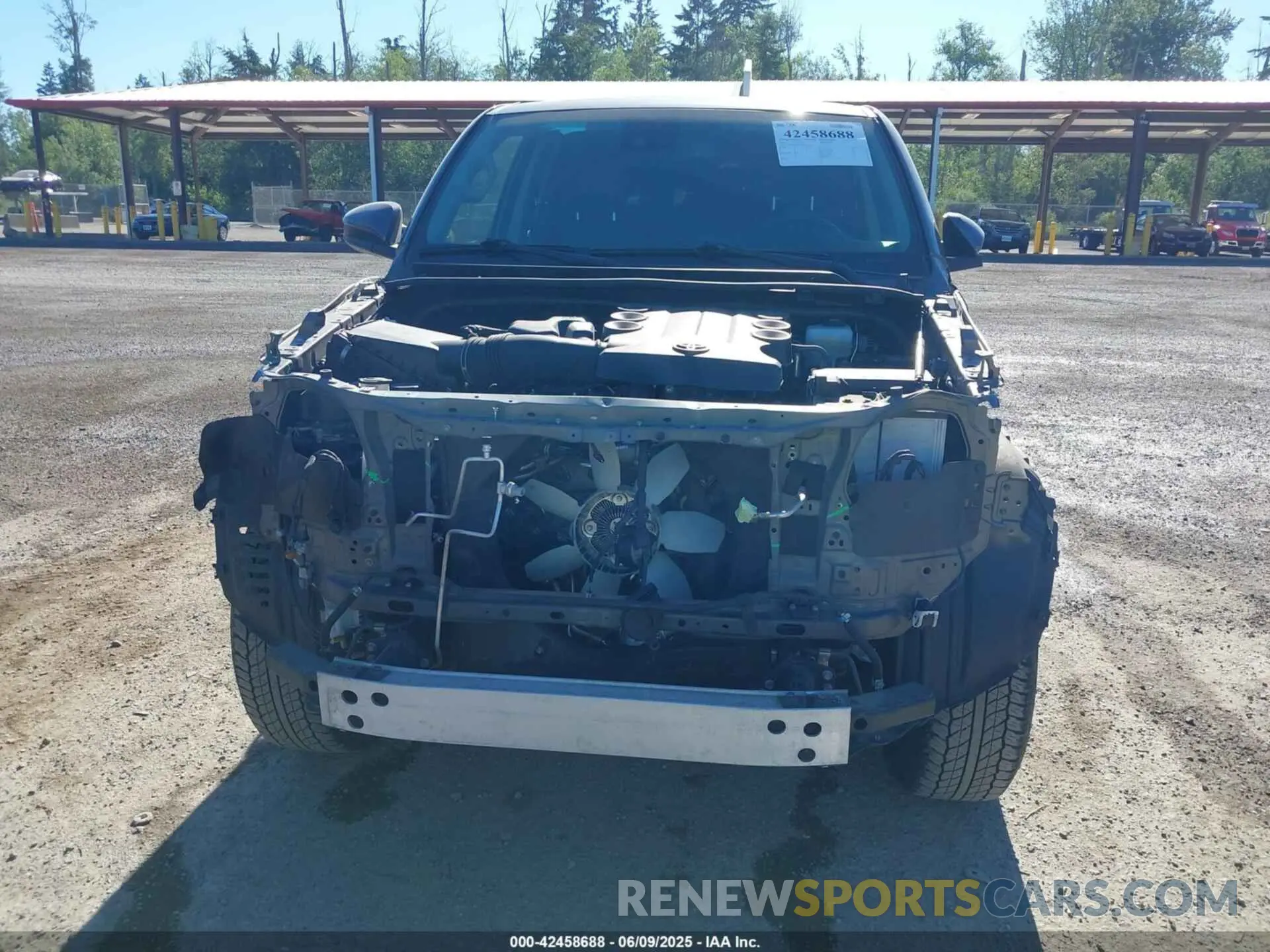13 Photograph of a damaged car JTEMU5JR1N5980862 TOYOTA 4RUNNER 2022