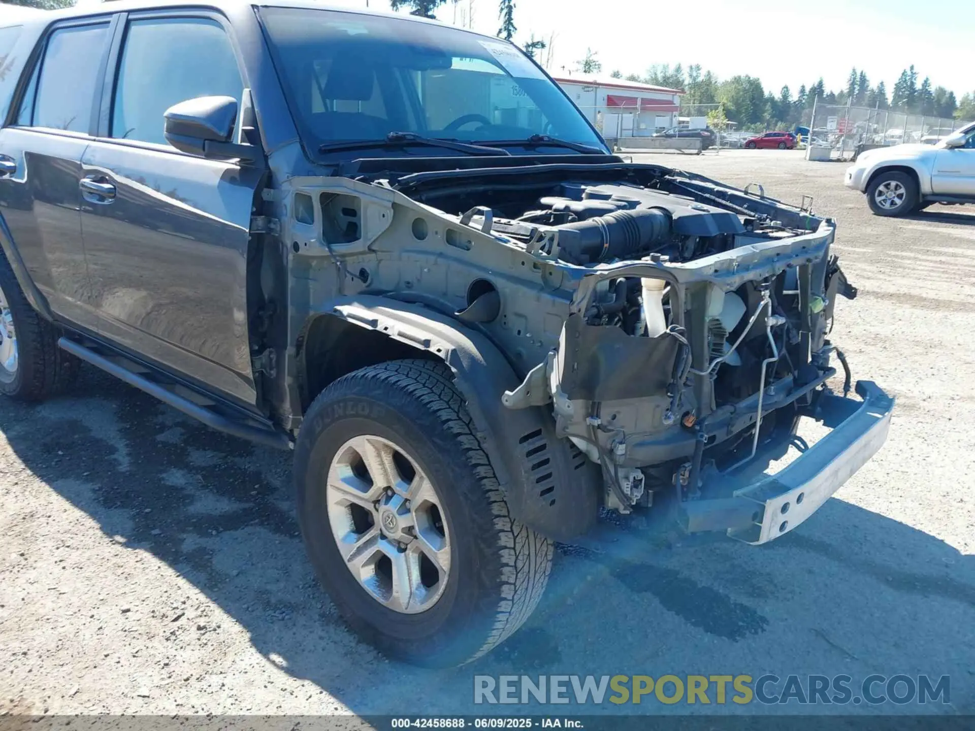 20 Photograph of a damaged car JTEMU5JR1N5980862 TOYOTA 4RUNNER 2022