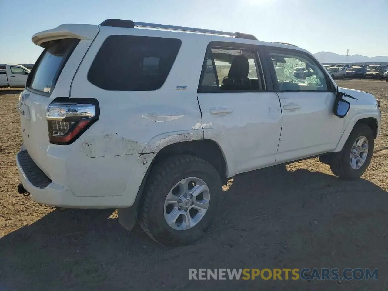 3 Photograph of a damaged car JTEMU5JR3N6036975 TOYOTA 4RUNNER 2022