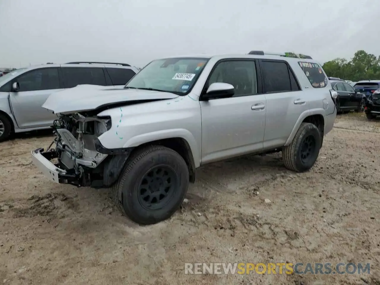1 Photograph of a damaged car JTEMU5JR4N5982539 TOYOTA 4RUNNER 2022