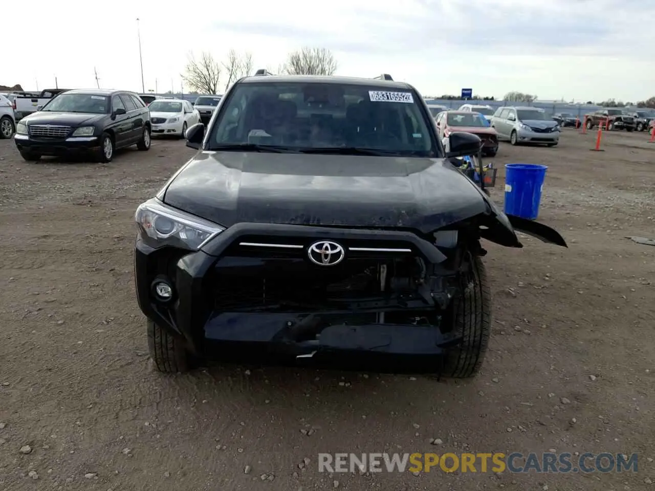 5 Photograph of a damaged car JTEMU5JR7N6025395 TOYOTA 4RUNNER 2022
