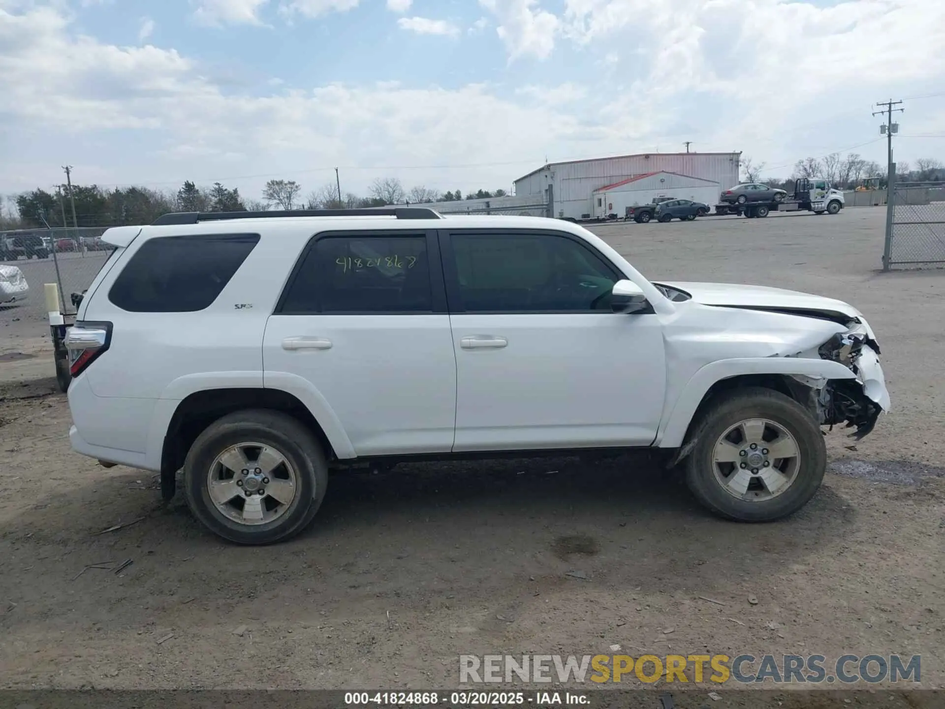 13 Фотография поврежденного автомобиля JTEMU5JR7N6028362 TOYOTA 4RUNNER 2022