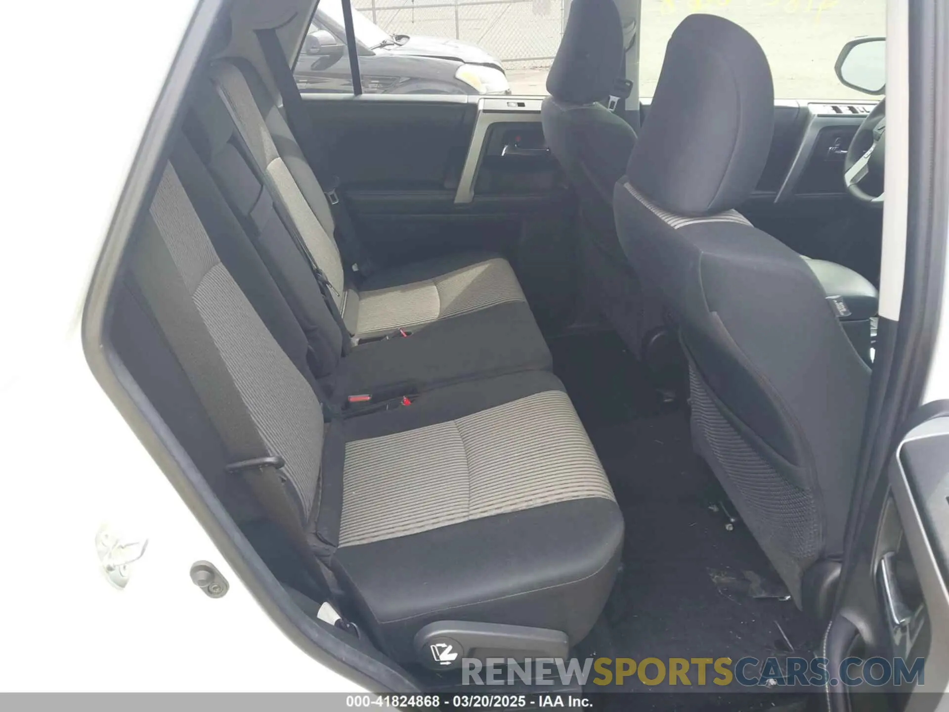 8 Фотография поврежденного автомобиля JTEMU5JR7N6028362 TOYOTA 4RUNNER 2022